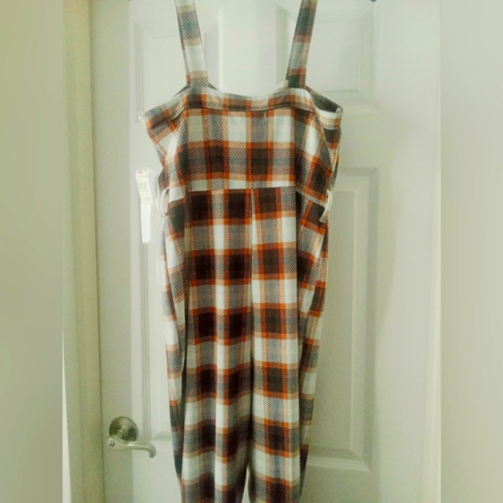 One piece plaid jumpsuit with removable belt by almost famous brand.